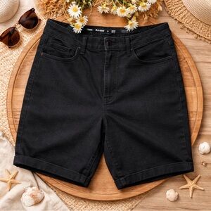 Black Denim Stretch High Rise Shaper Jean Shorts Old Navy WOW Size 12 Bermuda